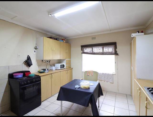 3 BEDROOM HOUSE FOR SALE IN THREE RIVERS